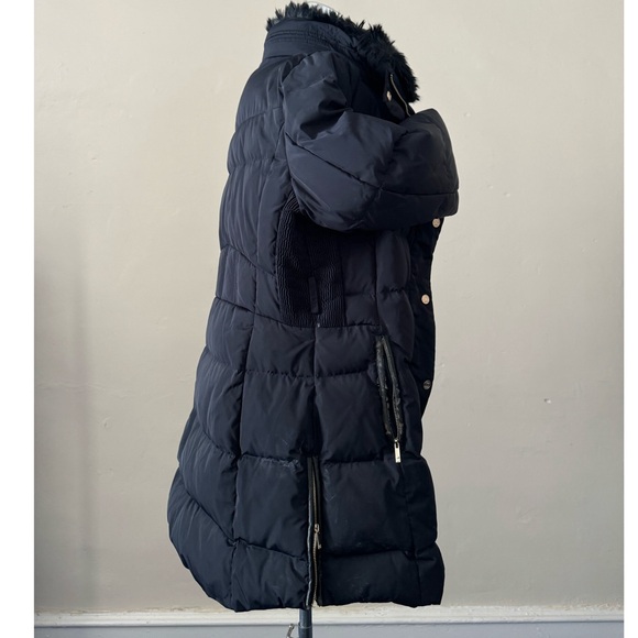 Mid Length Puffer Coat with Fur Trim - Picture 3 of 8
